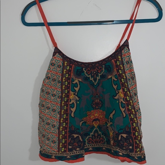 Flying Tomato Tops - Flying Tomato Crop Top Flying Tomato Tops - Flying Tomato Crop Top